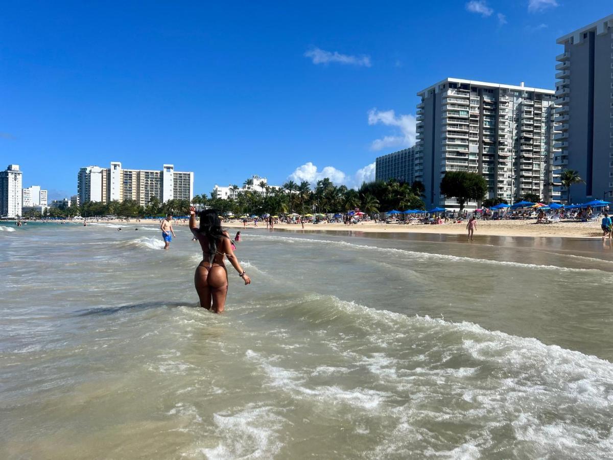 Beachfront Tropical Tantra Apartment Сан Хуан Екстериор снимка